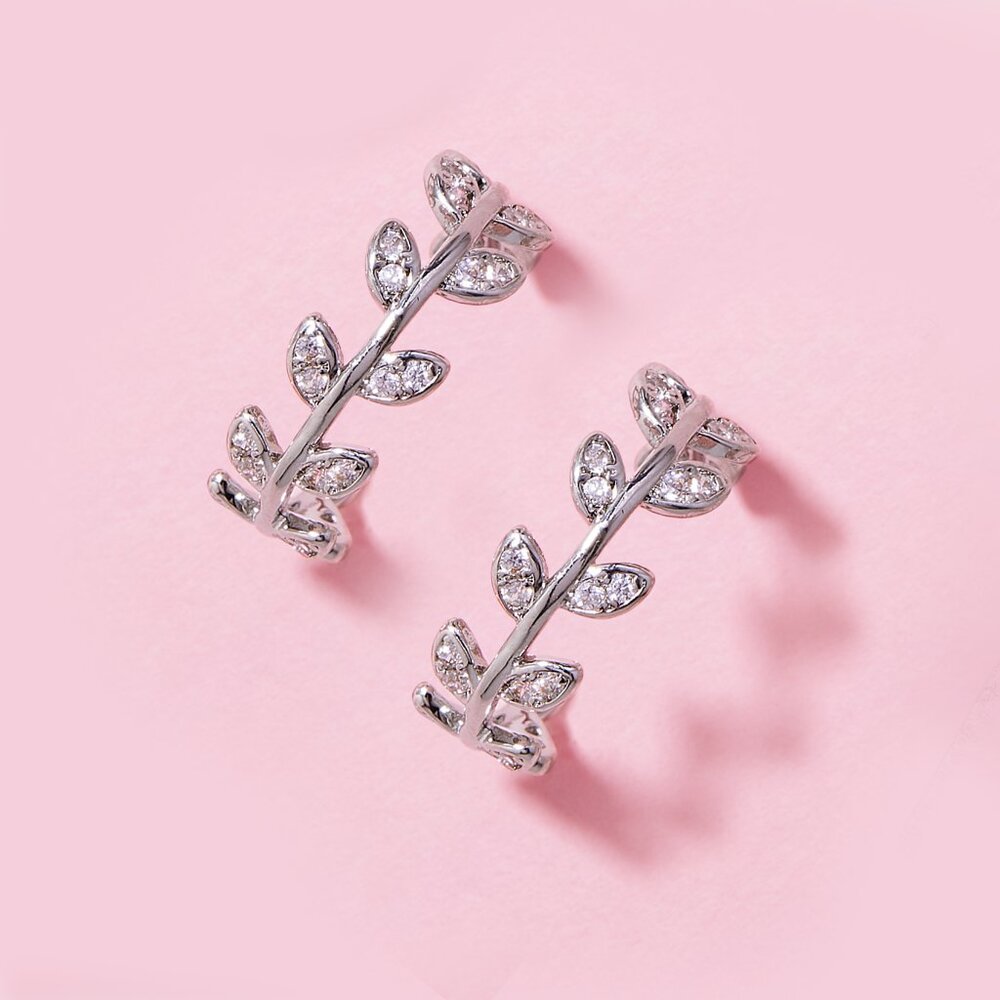 Set Of Leaf Ear Cuff Earrings - Charmed Aroma